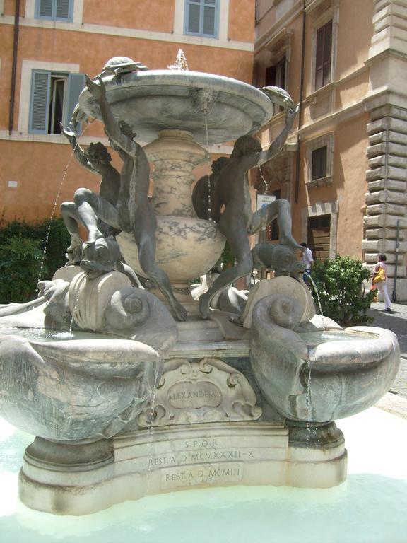 Viale Del Colosseo Rome Exterior photo