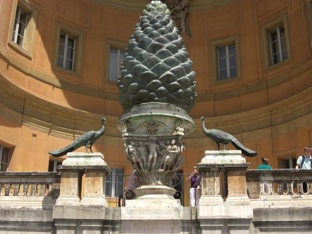Viale Del Colosseo Rome Exterior photo